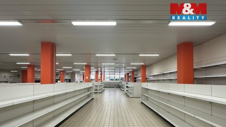 Pronájem obchodního prostoru 2 000 m², Štětí