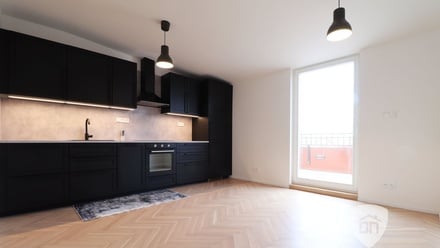 Pronájem bytu 2+kk 75 m², Praha - Karlín