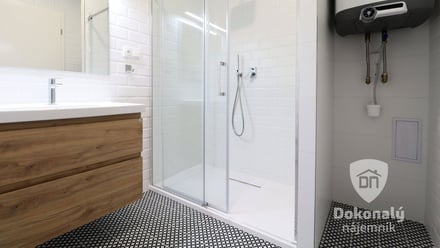 Pronájem bytu 2+kk 75 m², Praha - Karlín