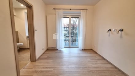 Pronájem bytu 2+kk 36 m², Praha 4