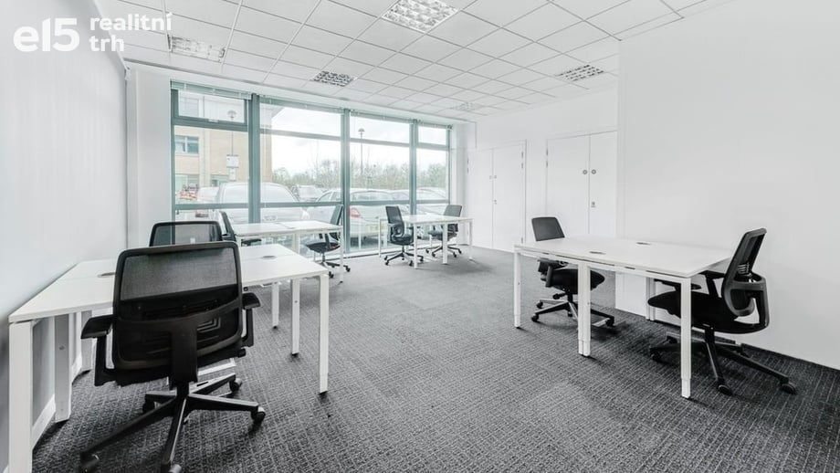 Pronájem kanceláře 75 m², Praha - Nusle