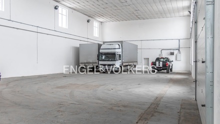 Pronájem skladu 500 m², Jičín - Nové Město