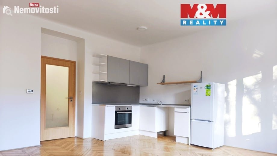 Pronájem bytu 2+kk 50 m², Praha 6