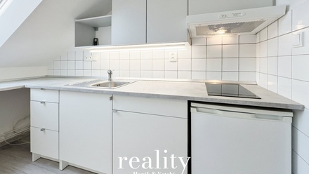 Pronájem bytu 1+kk 26 m², Znojmo