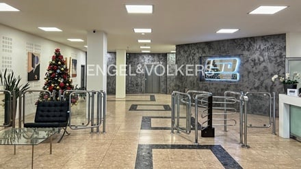 Pronájem výrobního prostoru 596 m², Praha - Uhříněves