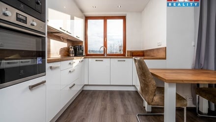 Prodej bytu 3+kk 75 m², Velké Přílepy