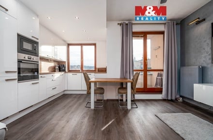 Prodej bytu 3+kk 75 m², Velké Přílepy