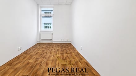 Pronájem kanceláře 92 m², Brno - Trnitá