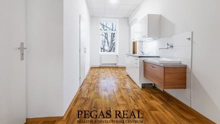 Pronájem kanceláře 92 m², Brno - Trnitá