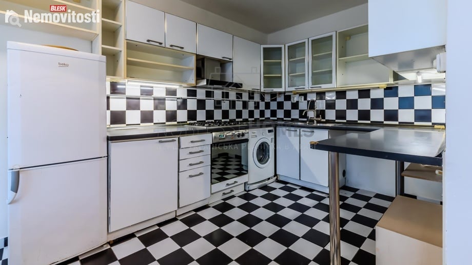 Prodej bytu 3+1 67 m², Praha 9, Prosek