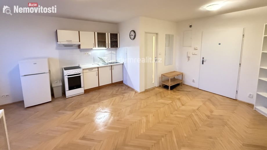 Pronájem bytu 2+kk 43 m², Praha 5