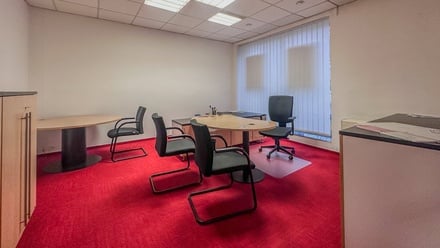 Pronájem kanceláře 172 m², Holýšov