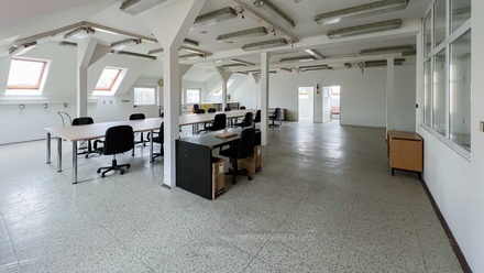 Prodej obchodního prostoru 400 m², Katovice