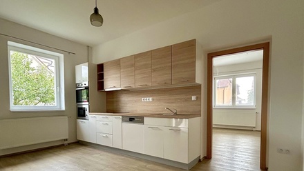 Pronájem bytu 2+1 71 m², Opočno
