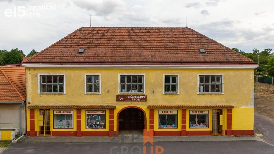 Prodej obchodního prostoru 470 m², Šatov