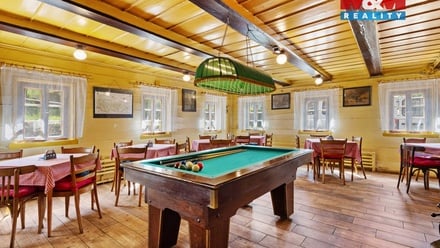 Prodej restaurace 2 902 m², Mařenice