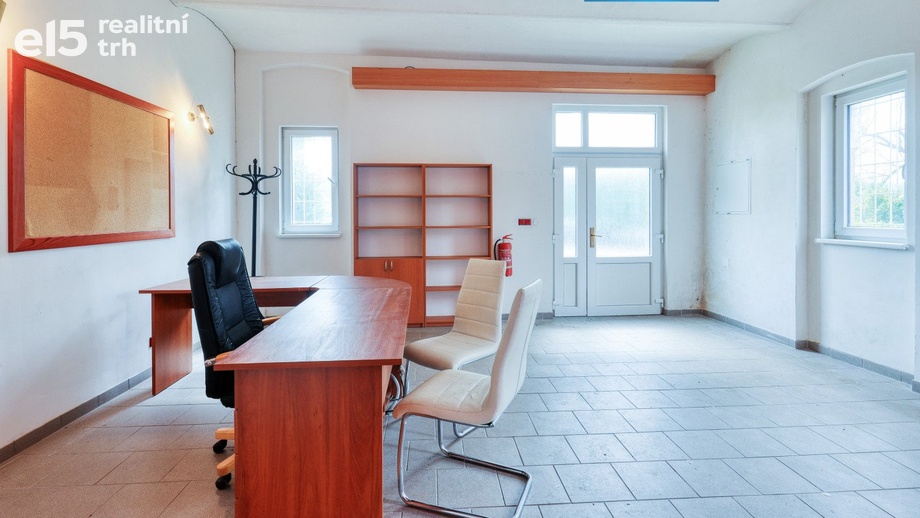 Prodej kanceláře 50 m², Karlovy Vary