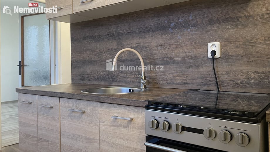 Pronájem bytu 1+1 27 m², Ostrava