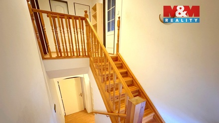 Prodej restaurace 438 m², Velké Žernoseky