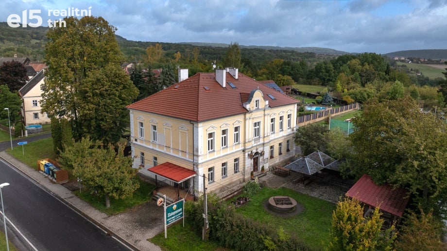 Prodej nemovitosti pro ubytování 750 m², Úštěk