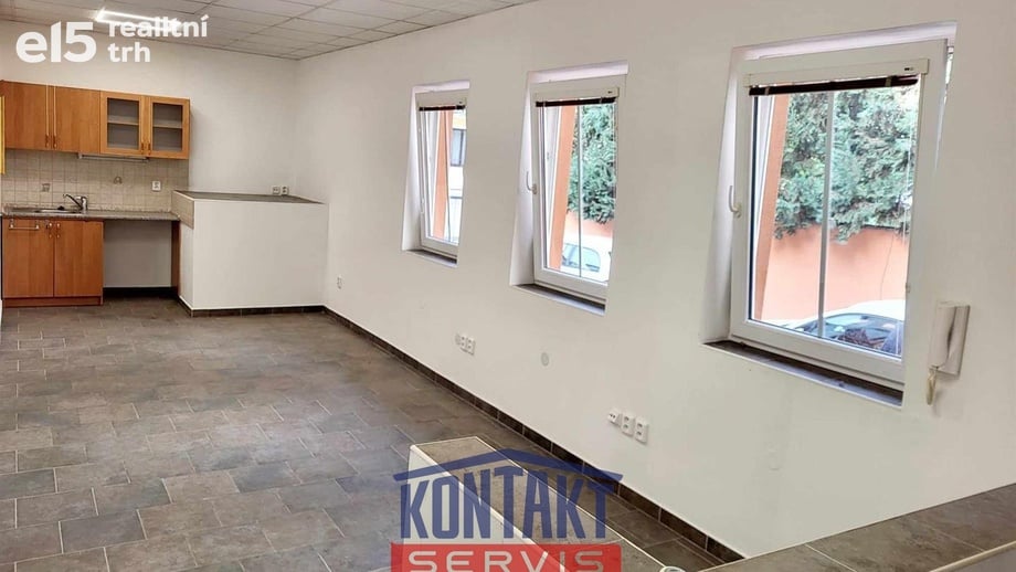 Pronájem kanceláře 35 m², České Budějovice 3