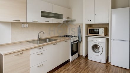 Prodej bytu 3+1 77 m², Praha - Prosek