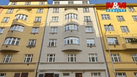 Prodej obchodního prostoru 47 m², Praha 7