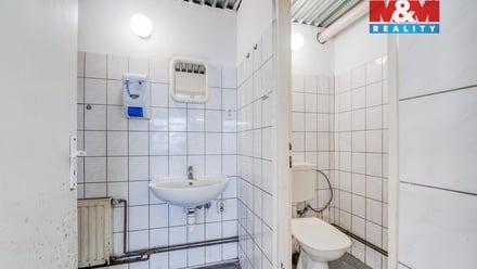 Pronájem skladu 89 m², Toužim