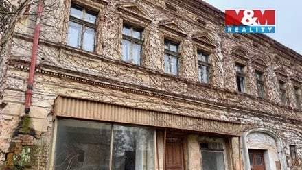 Prodej komerční nemovitosti 490 m², Kryry