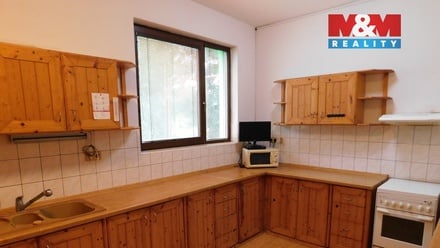 Prodej nemovitosti pro ubytování 208 m², Březí