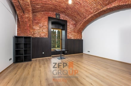 Pronájem kanceláře 26 m², Praha - Zbraslav