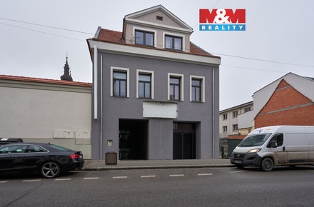 Pronájem obchodního prostoru 205 m², Uherský Brod