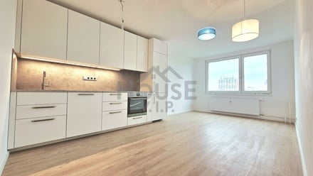 Prodej bytu 4+kk 72 m², Praha - Troja