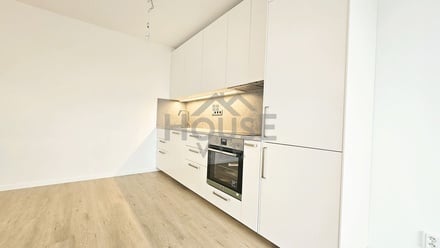 Prodej bytu 4+kk 72 m², Praha - Troja