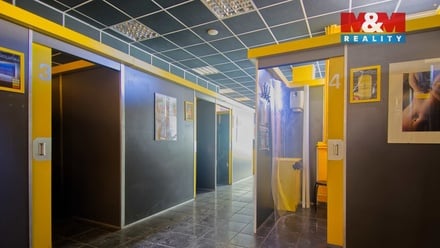 Pronájem obchodního prostoru 222 m², Orlová