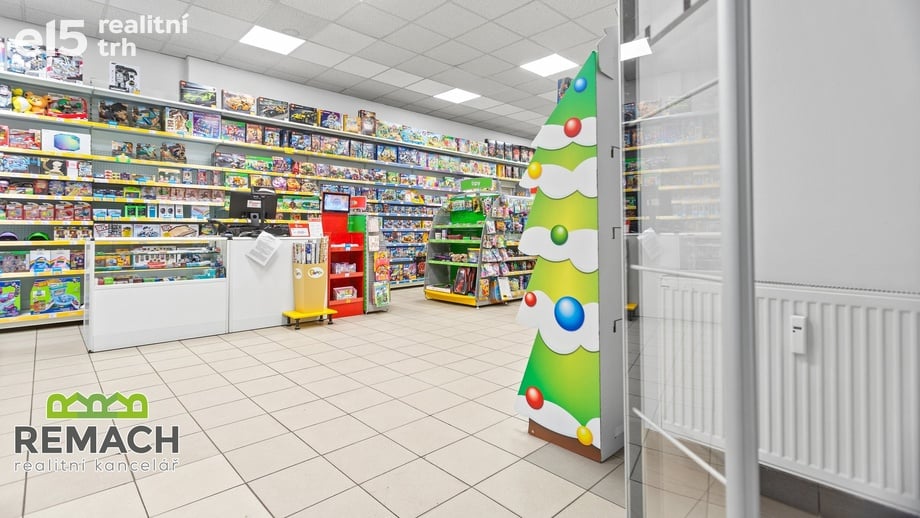 Pronájem obchodního prostoru 214 m², Náchod