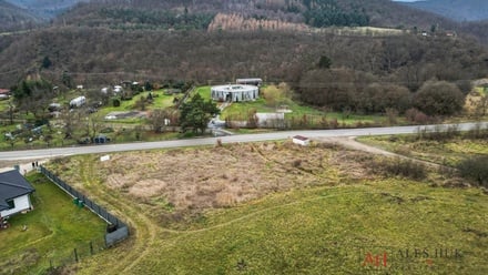 Prodej stavebního pozemku 1 182 m², Štěchovice