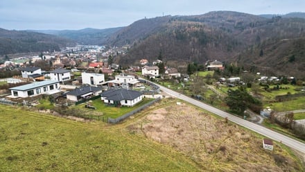 Prodej stavebního pozemku 1 182 m², Štěchovice