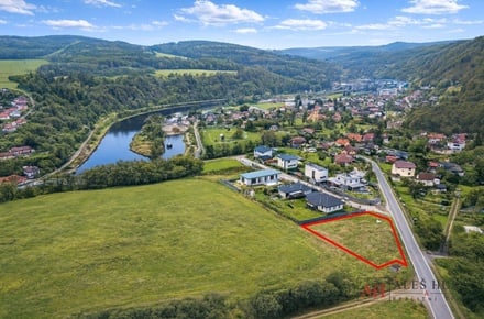 Prodej stavebního pozemku 1 182 m², Štěchovice