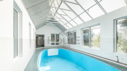 Prodej nemovitosti pro ubytování 550 m², Tuklaty