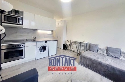 Pronájem bytu 1+kk 21 m², České Budějovice 5