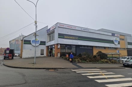 Pronájem kanceláře 76 m², Šlapanice