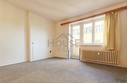 Prodej bytu 2+1 64 m², Praha - Vršovice
