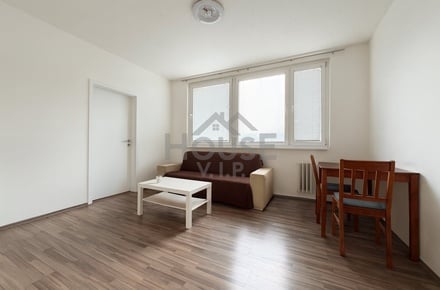 Prodej bytu 2+1 44 m², Praha - Hlubočepy