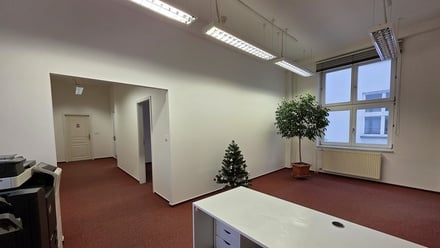 Pronájem kanceláře 60 m², Plzeň - Vnitřní Město