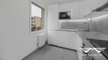 Pronájem bytu 3+1 53 m², Praha - Střížkov