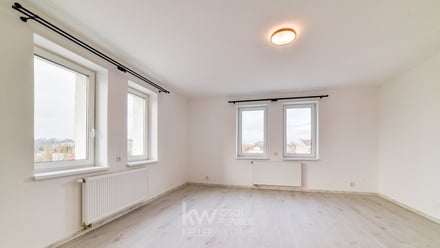 Pronájem bytu 3+kk 72 m², Cheb