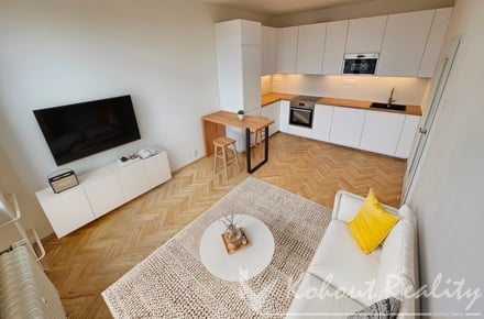 Prodej bytu 2+kk 42 m², Praha - Strašnice