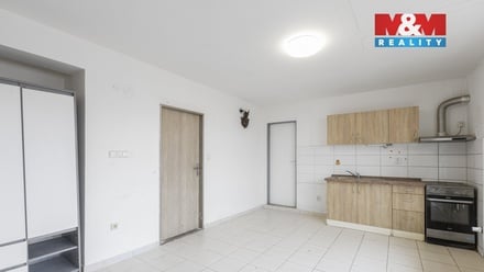 Prodej činžovního domu 1 787 m², Hlinsko