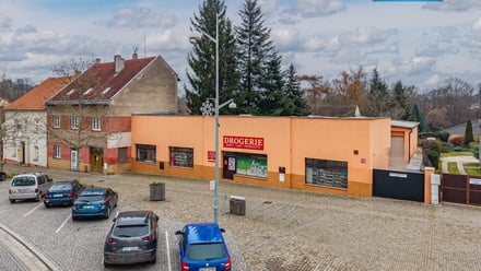 Prodej obchodního prostoru 691 m², Úvaly